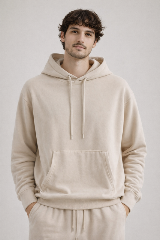BREDDY’S Tencel Hoodie: Funktionale Eleganz für Home-Office, Reise und Freizeit.