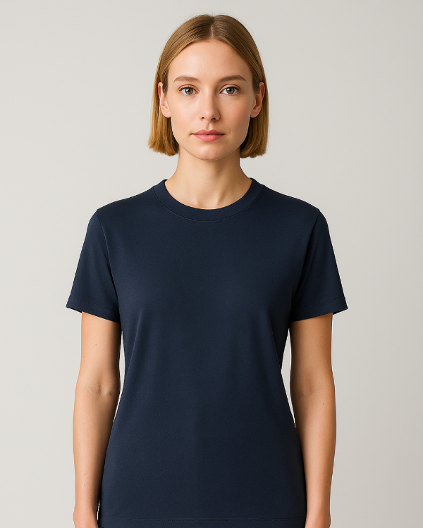 Produktfoto: Damen-T-Shirt von BREDDY’S in blau aus nachhaltigem TENCEL™.