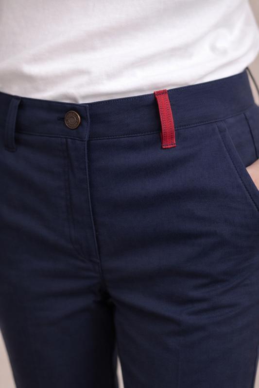 BREDDY’S CastorTech Performance Pants: Die nachhaltige Alternative zu Synthetik durch 100% biobasierte Innovation.